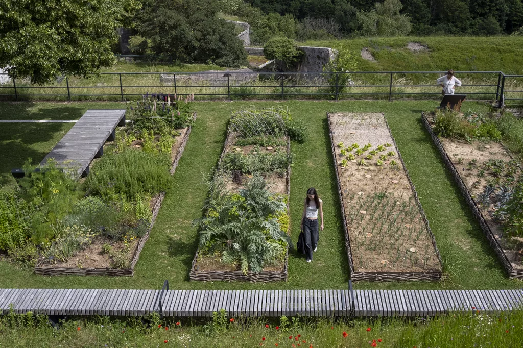 Aménagements du jardin Vauban à la Citadelle • Besançon, Doubs
